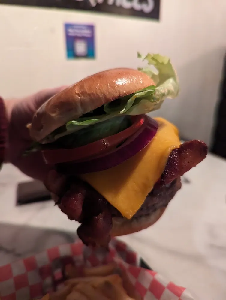 Bacon Cheddar Burger