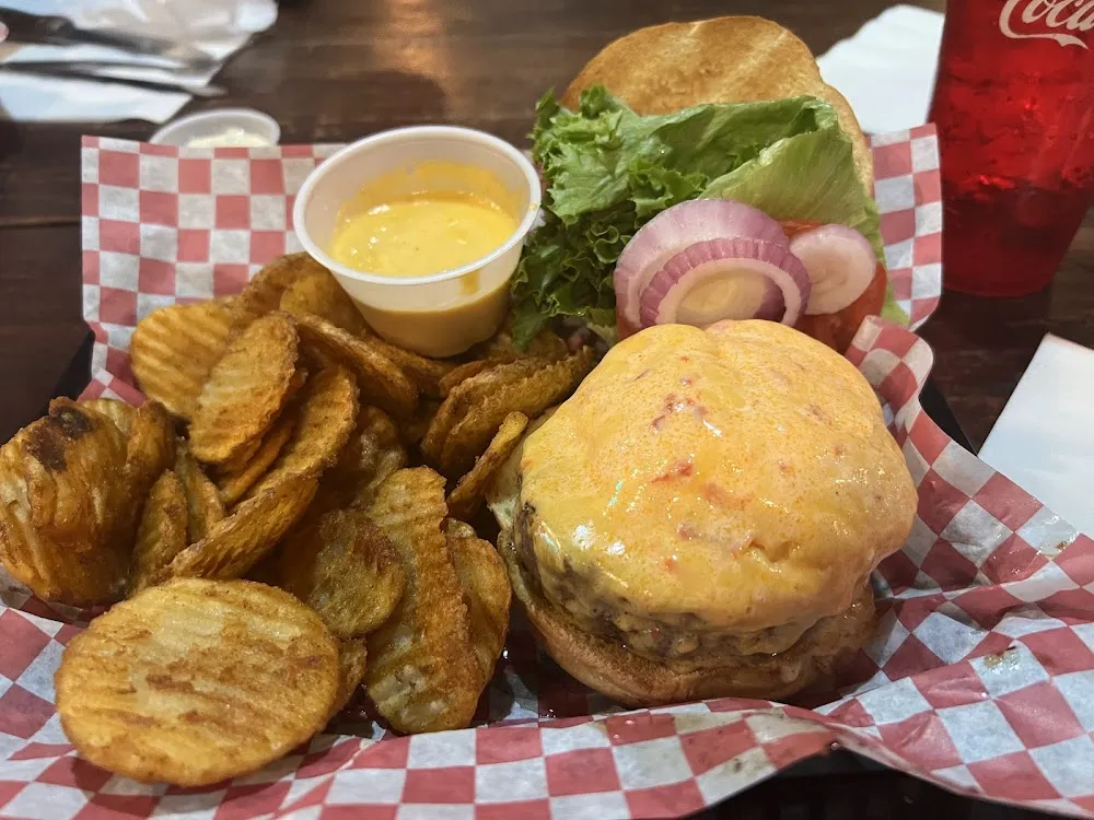 Pimento Cheese Cheese Burger and Chips